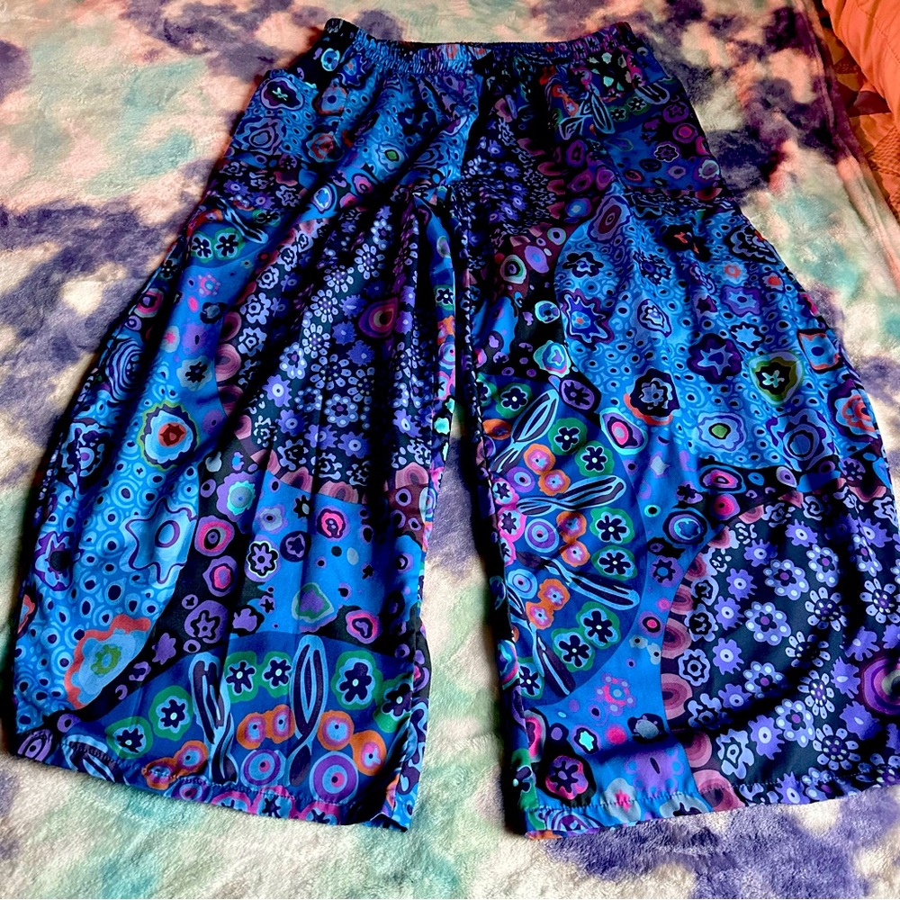 Pretty pantaloon pants